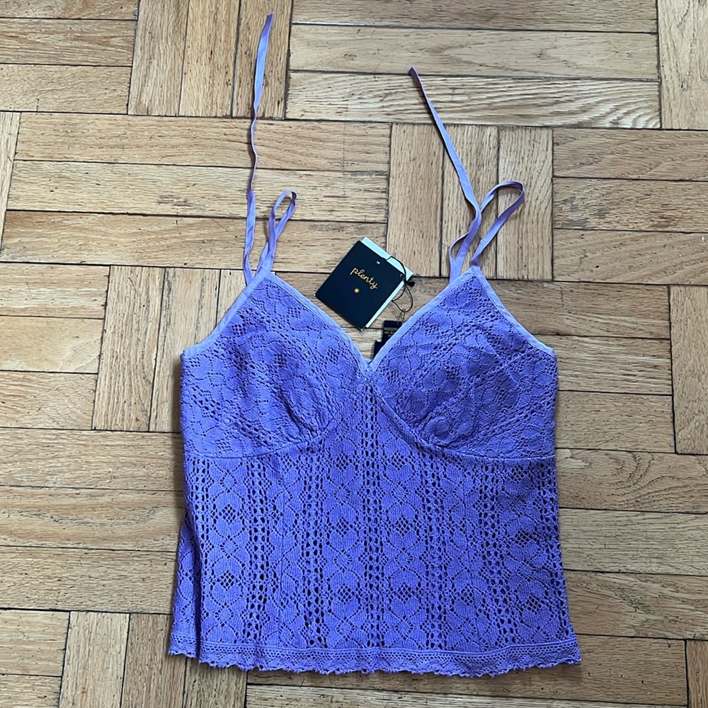 Super cute knit top